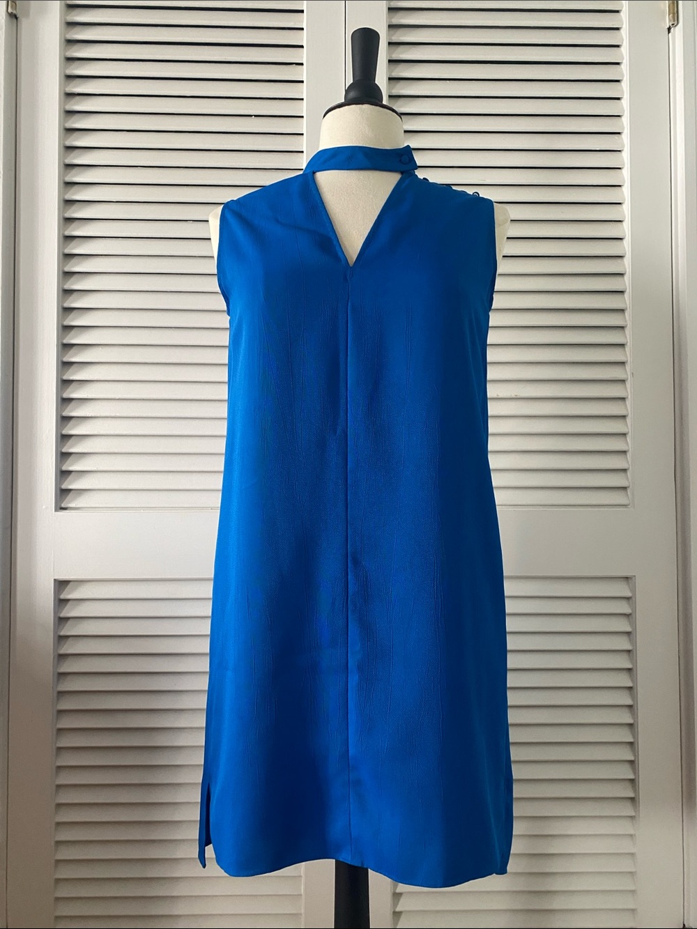 10 Crosby Derek Lam Royal Blue Sleeveless Shift Dress with Neck Strap